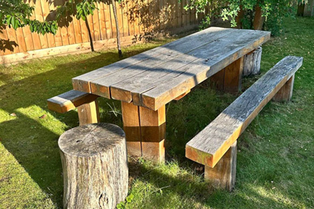 Construction de mobilier en bois autour de Chabeuil